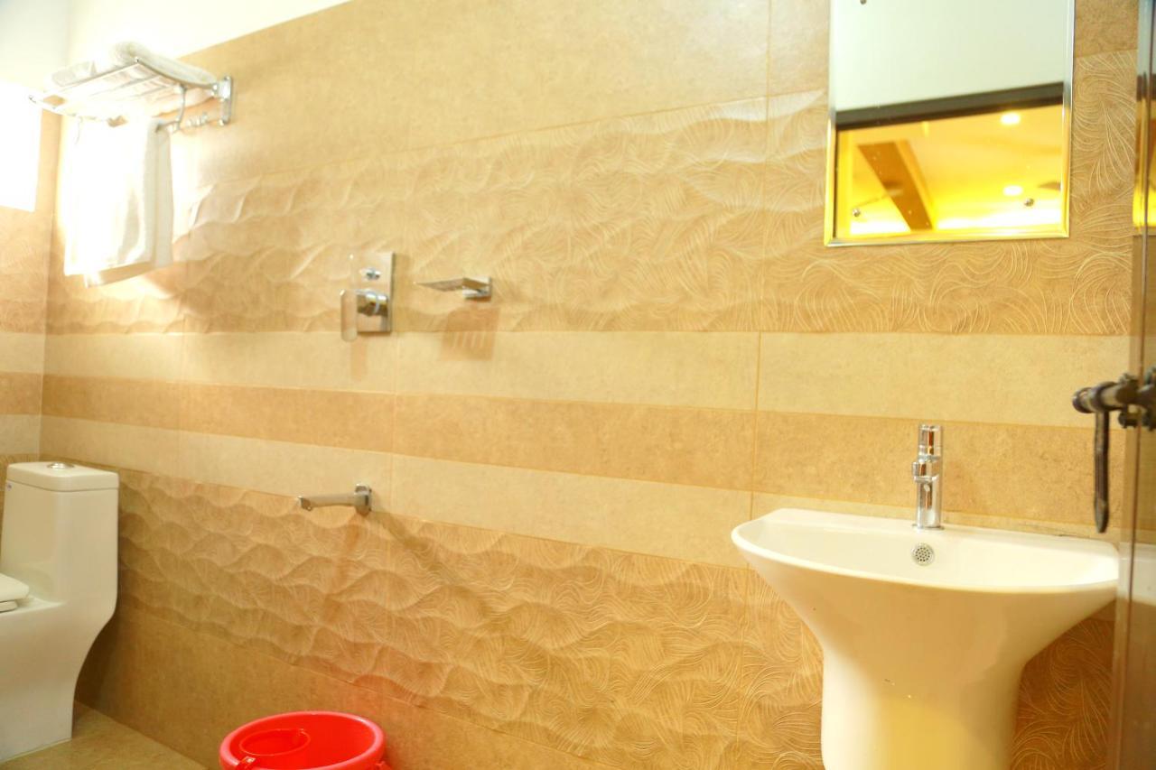 Metro Residency Kochi Exterior foto